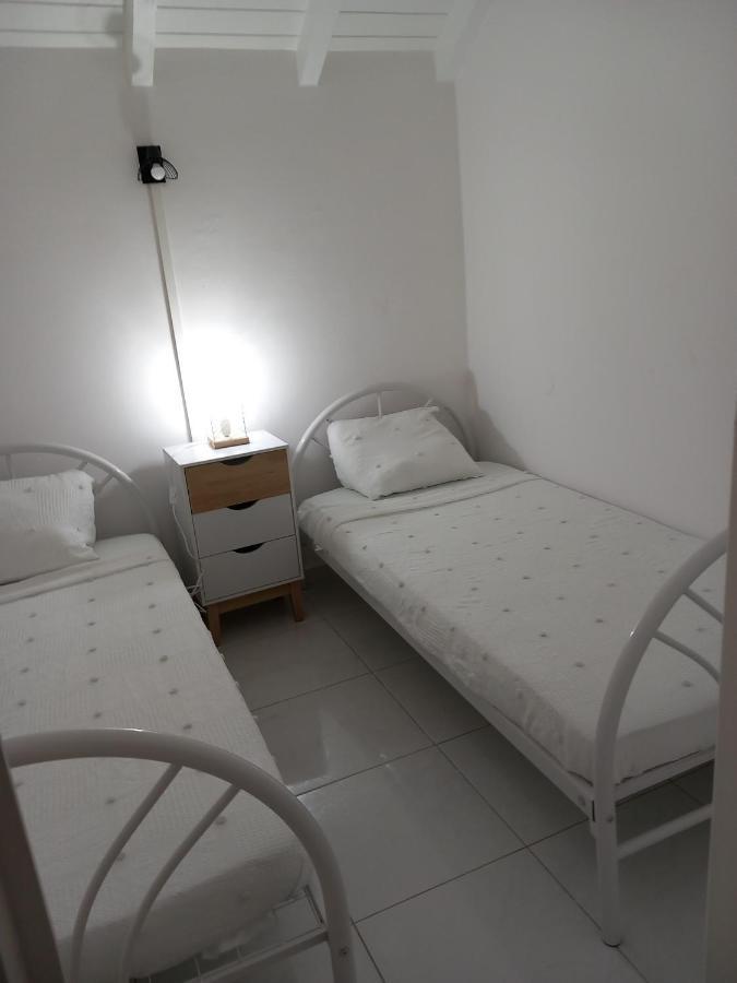 Pawoka A 2 Min De Du Bourg De Sainte-anne Appartement *