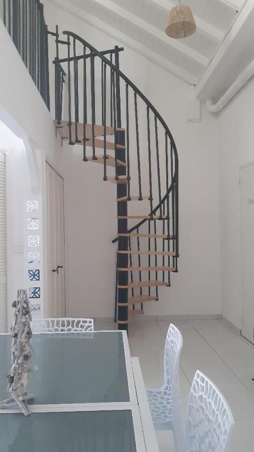 Pawoka A 2 Min De Du Bourg De Sainte-anne Appartement